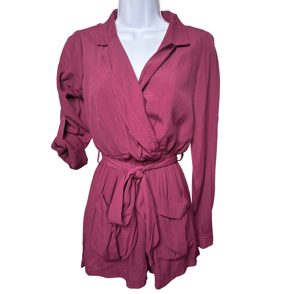 NWT L'ATISTE BY AMY Womens Burgundy Tie Waist Long Sleeve Romper w/Pockets Sz S